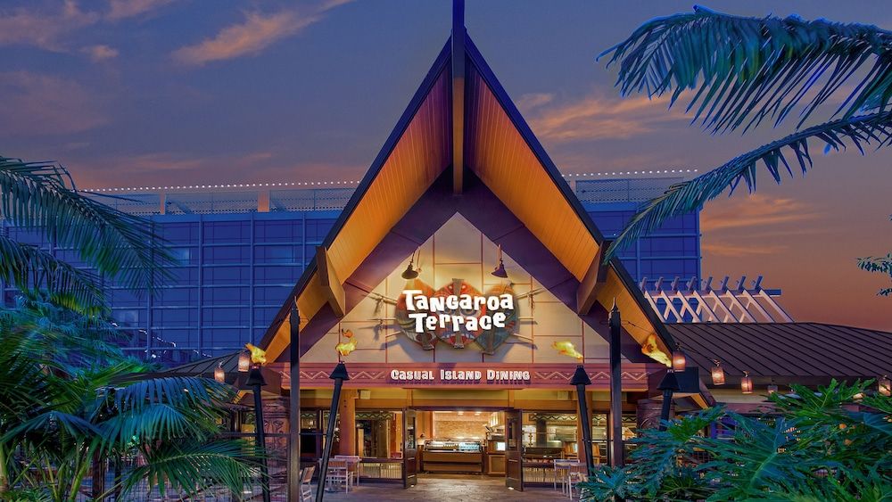 undefined Disneyland Hotel 6