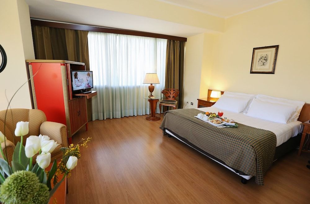 Hotel Royal Palace Junior Suite