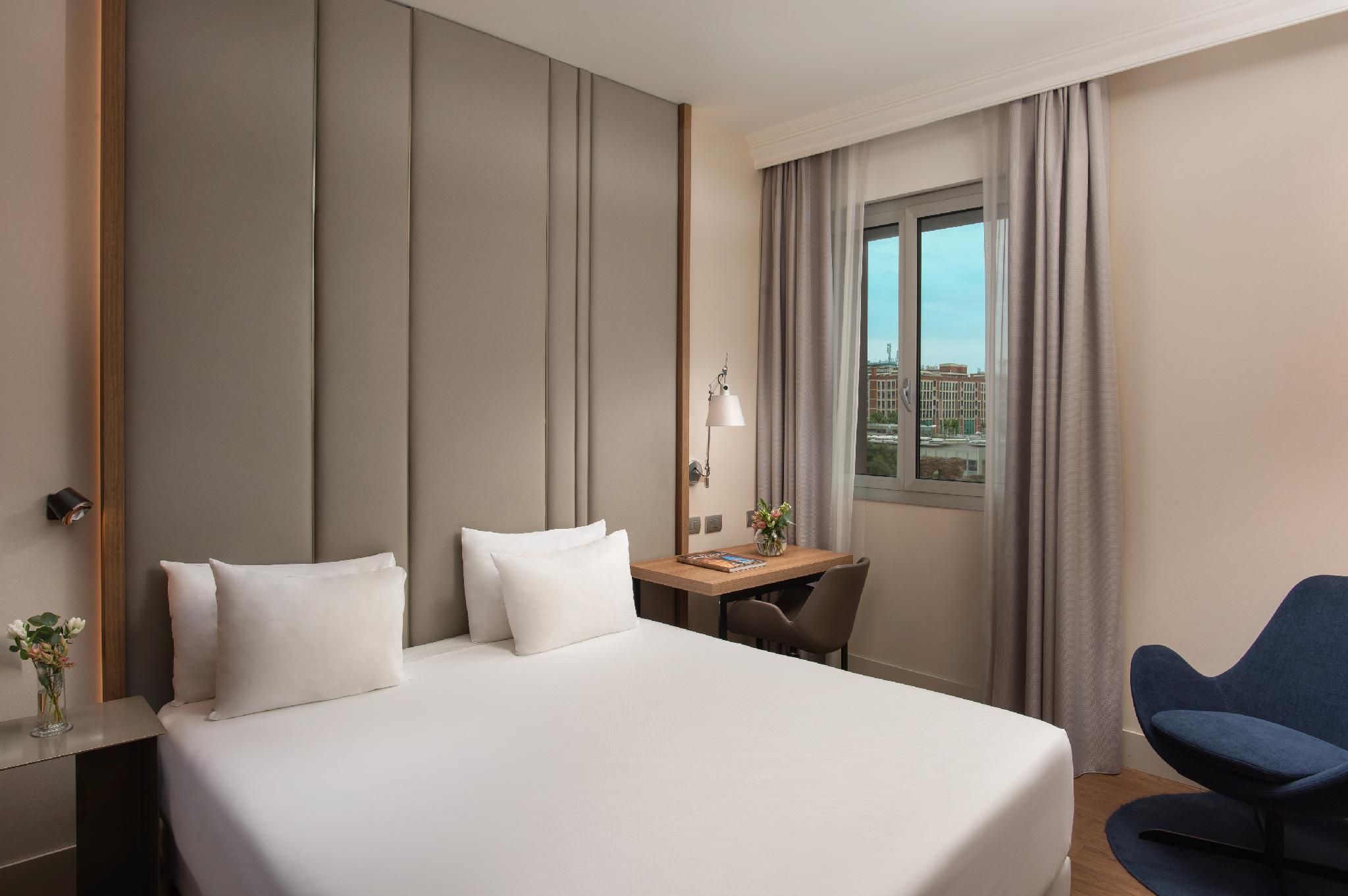 undefined NH Bologna de la Gare 9