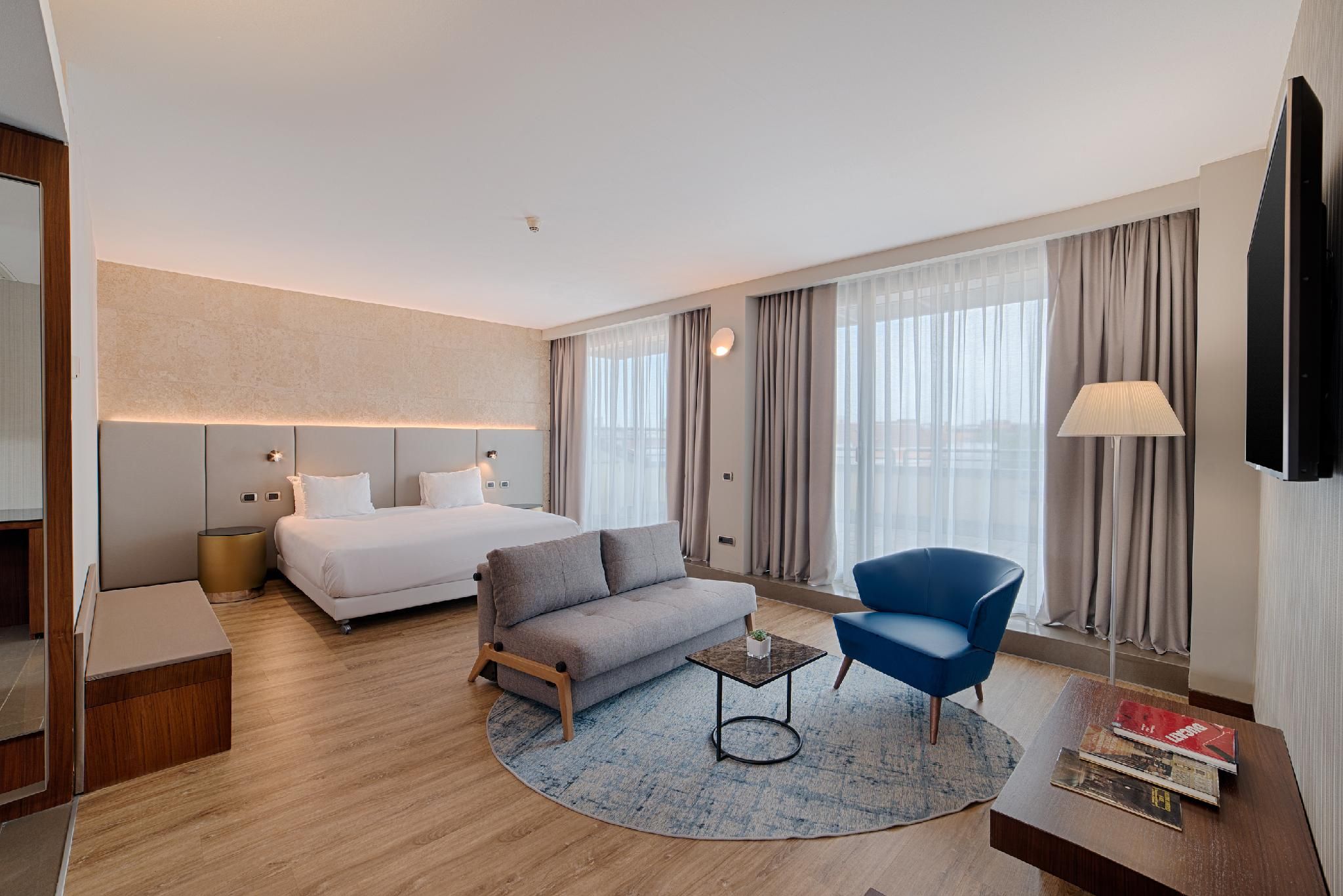 undefined NH Bologna de la Gare 3