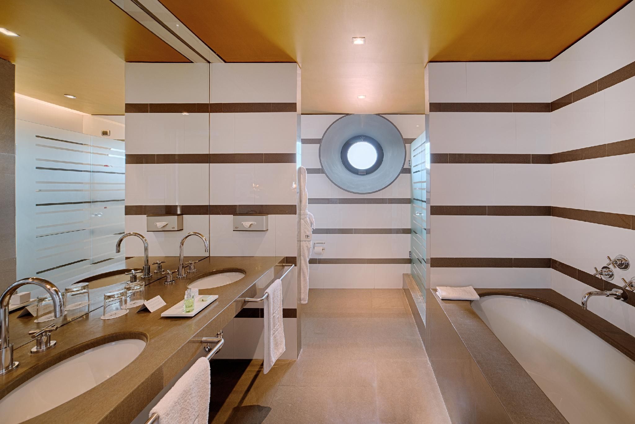 undefined NH Bologna de la Gare 4