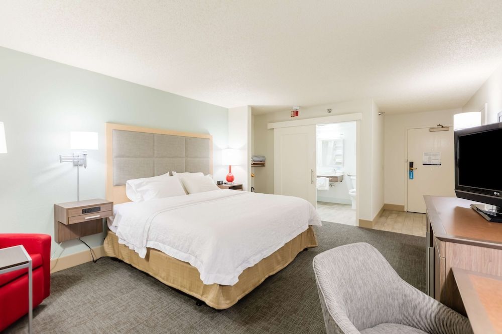 Room, 1 King Bed, Accessible, Non Smoking