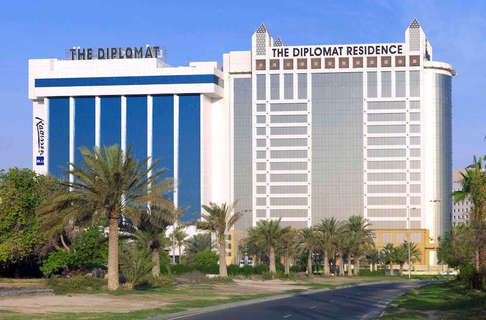 undefined The Diplomat Radisson BLU Hotel, Residence & Spa 9