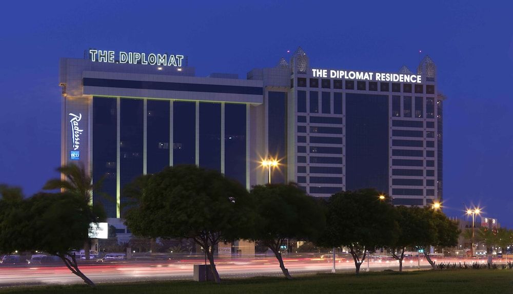 undefined The Diplomat Radisson BLU Hotel, Residence & Spa 8