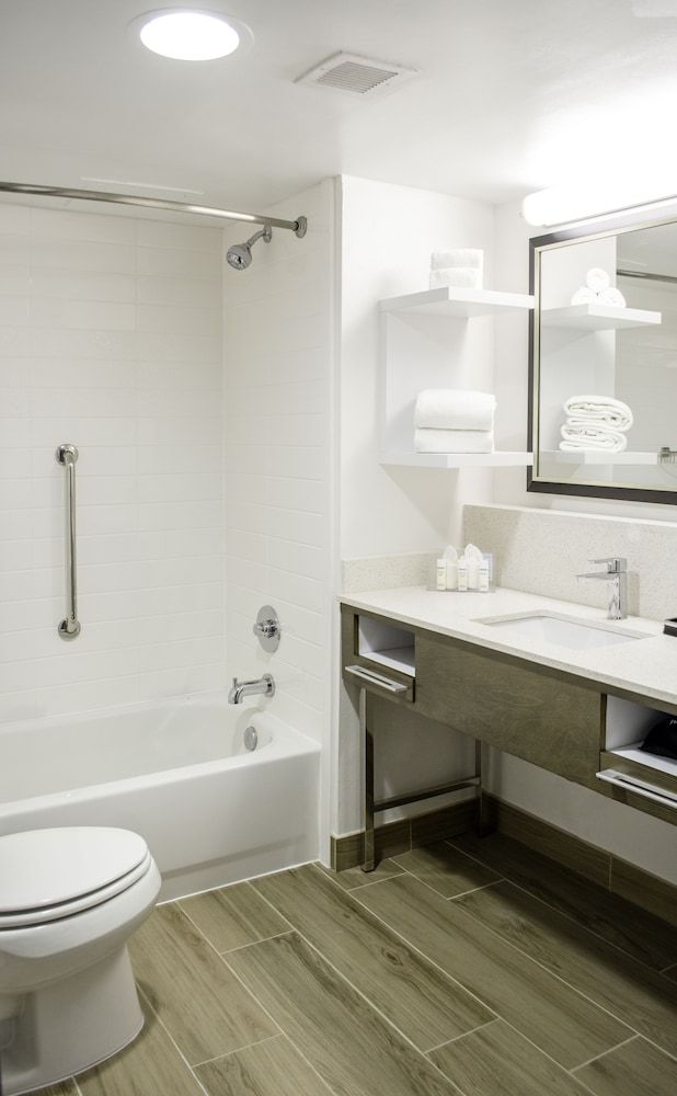 undefined Hampton Inn Houston I-10W Energy Corridor 10