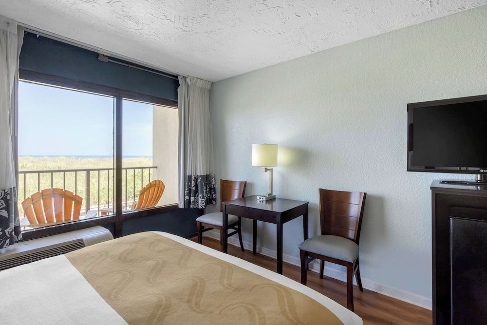 Standard Room, 2 Queen Beds, Non Smoking, Balcony