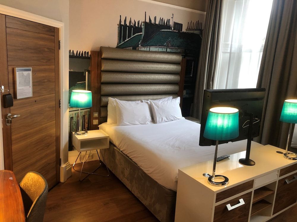 undefined Hotel Indigo Edinburgh by IHG 6