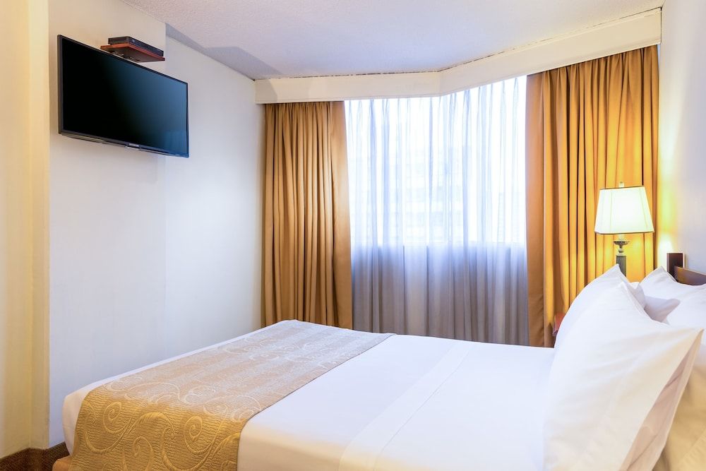 Hotel Dann Avenida 19 Bogota Standard Room 3