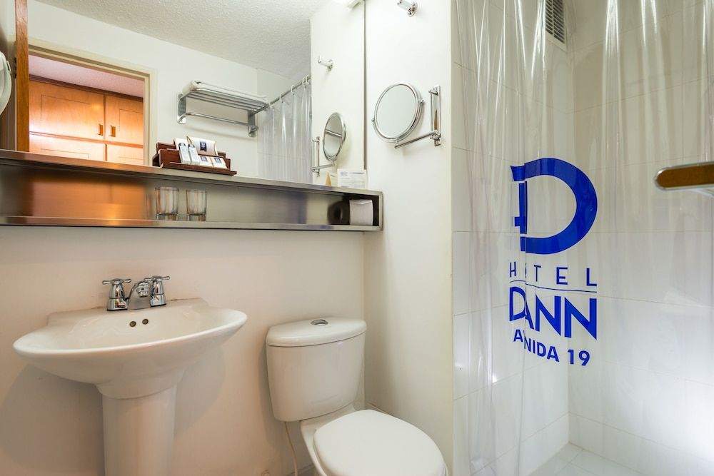 Hotel Dann Avenida 19 Bogota Standard Twin Room 7