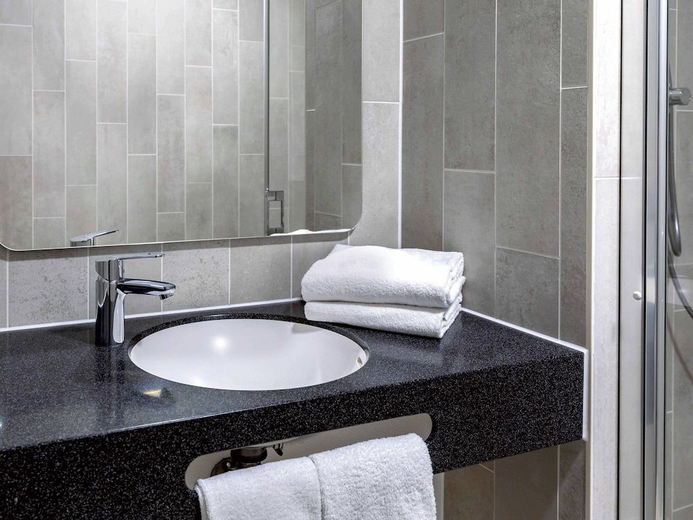 B&B HOTEL München-Schwabing Double Room 4