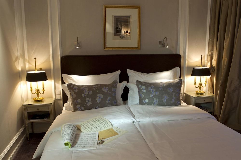 undefined Hotel München Palace 9