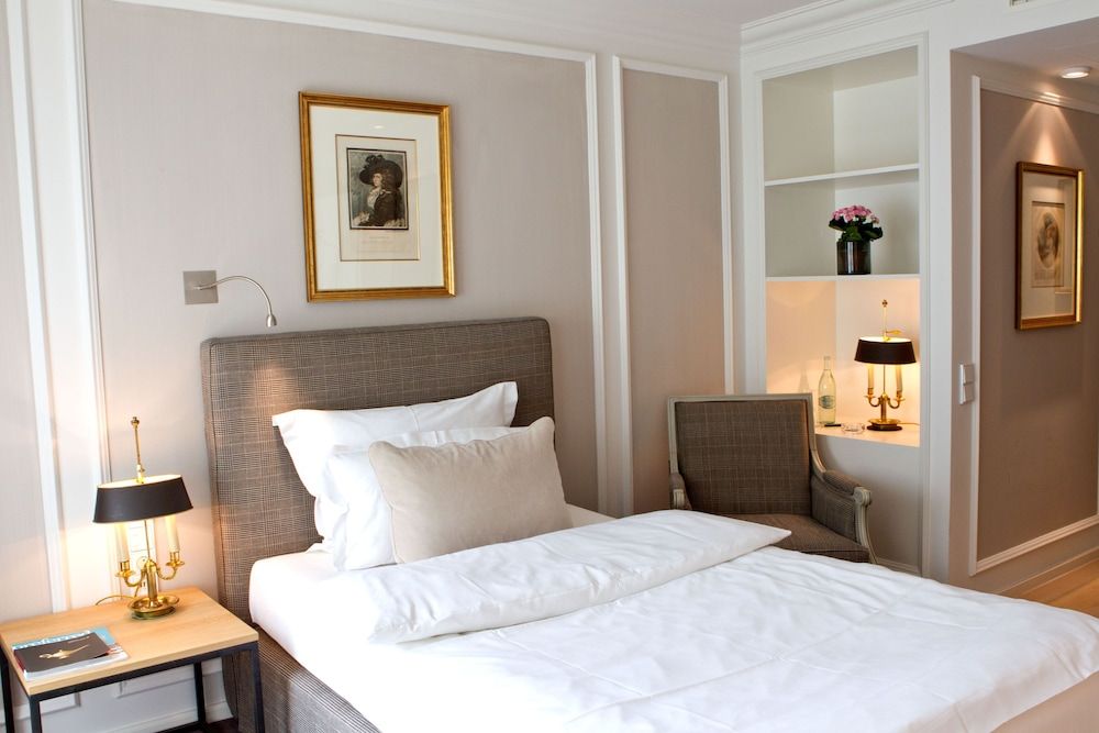 undefined Hotel München Palace 4