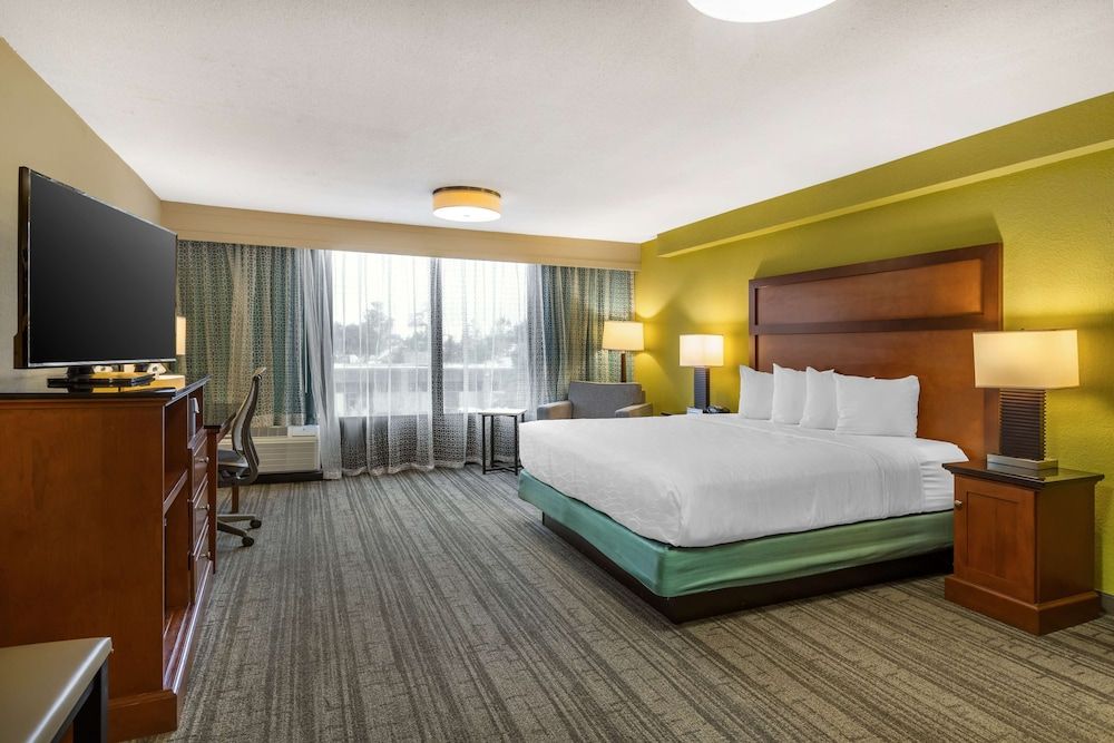 undefined Best Western Plus Houston Energy Corridor 2