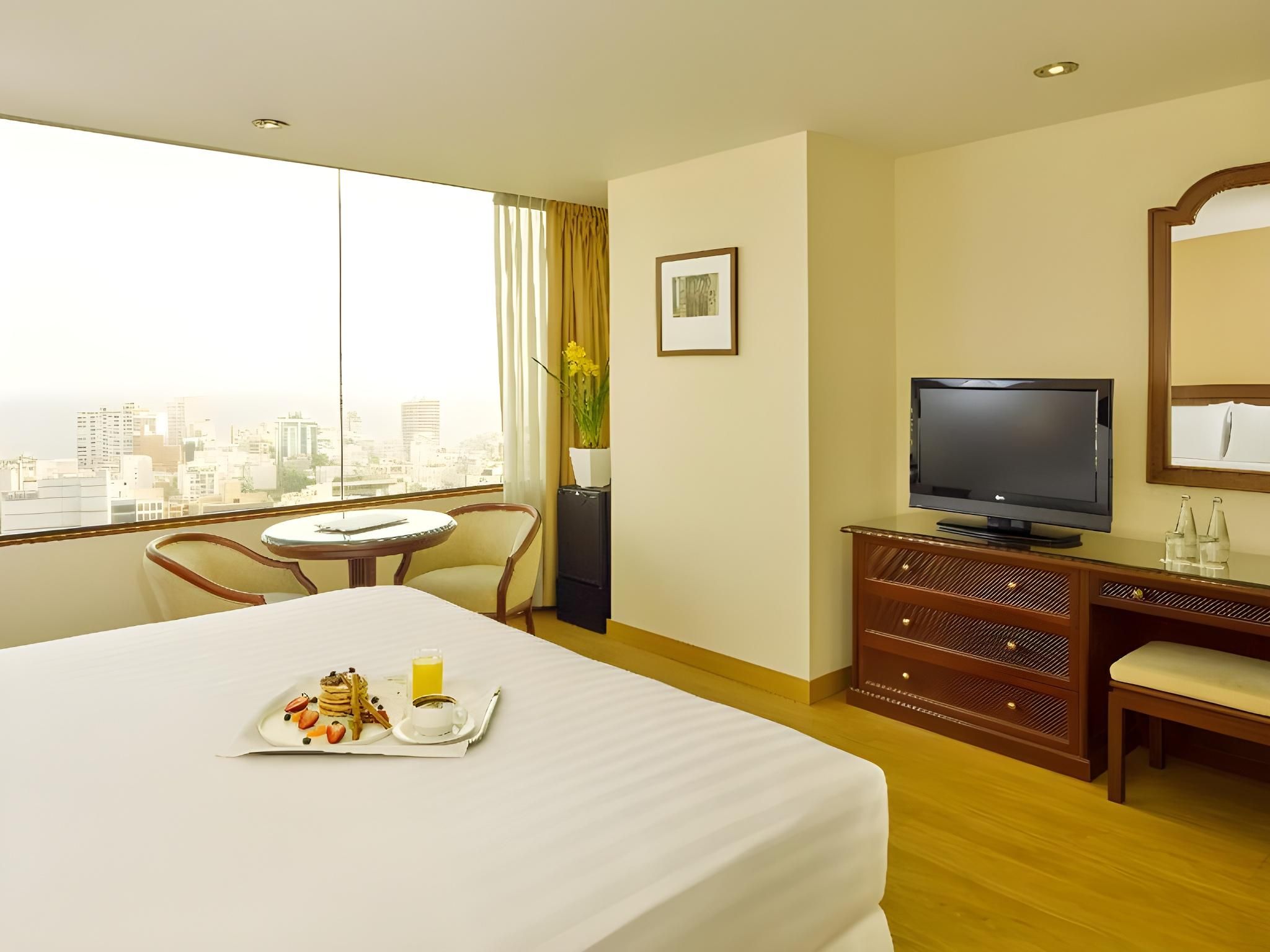 undefined Hotel Estelar Miraflores 3