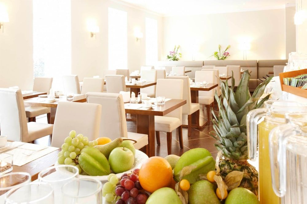 undefined Hotel Domicil Hamburg by Golden Tulip 10