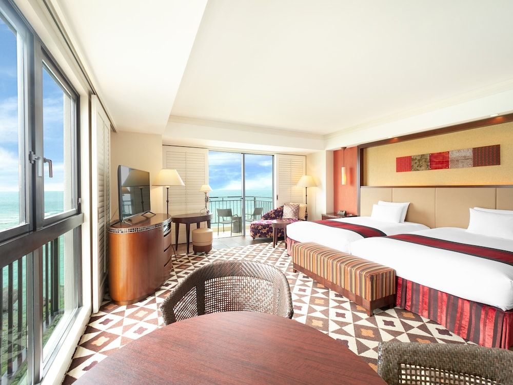 Corner Luxury, Double, Ocean View, Balcony