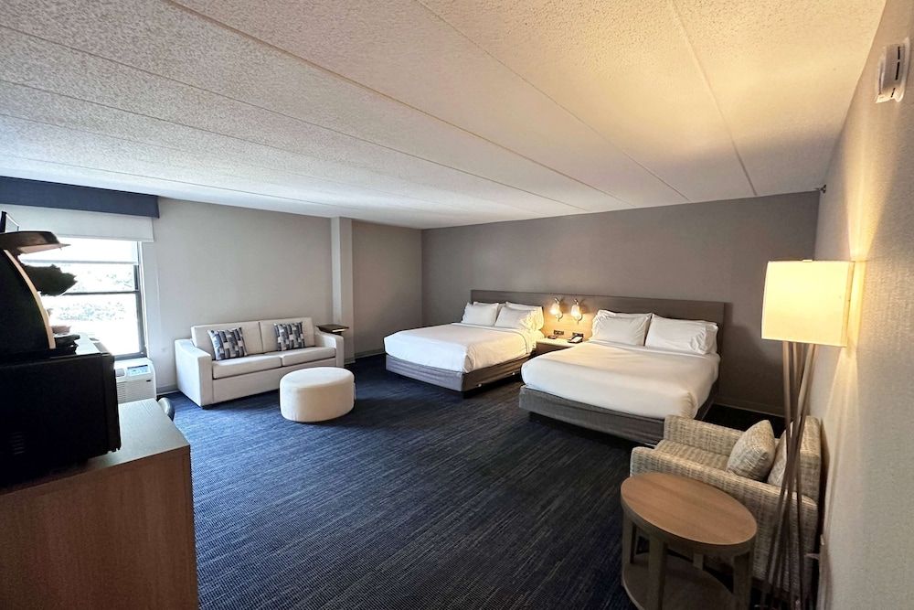 Room, 2 Queen Beds, Non Smoking