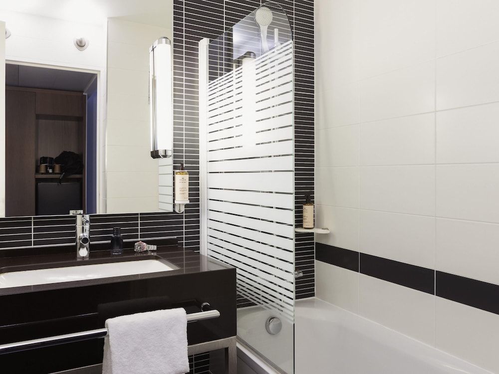 undefined Novotel Bordeaux Centre Gare Saint Jean 2