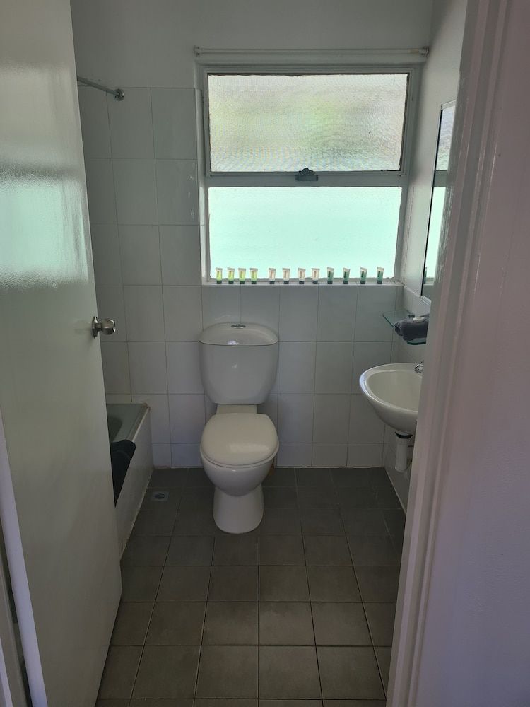 Alice Motor Inn Family Superior 6