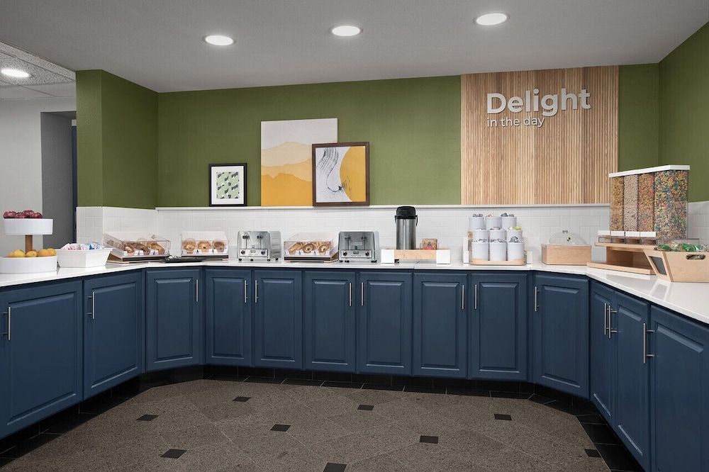 undefined Spark by Hilton Denver East I 70 8