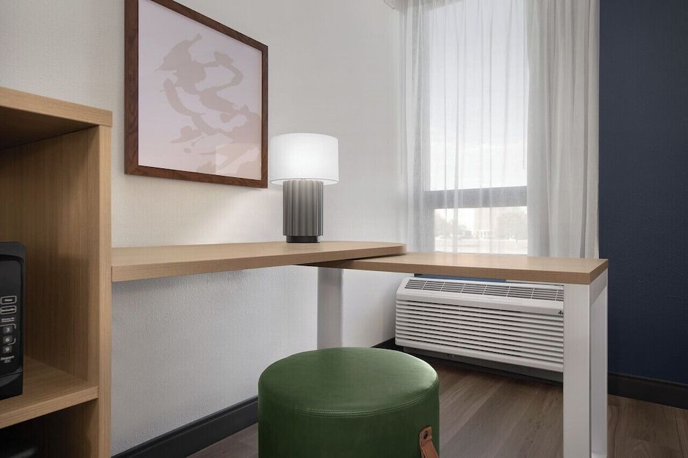 undefined Spark by Hilton Denver East I 70 6