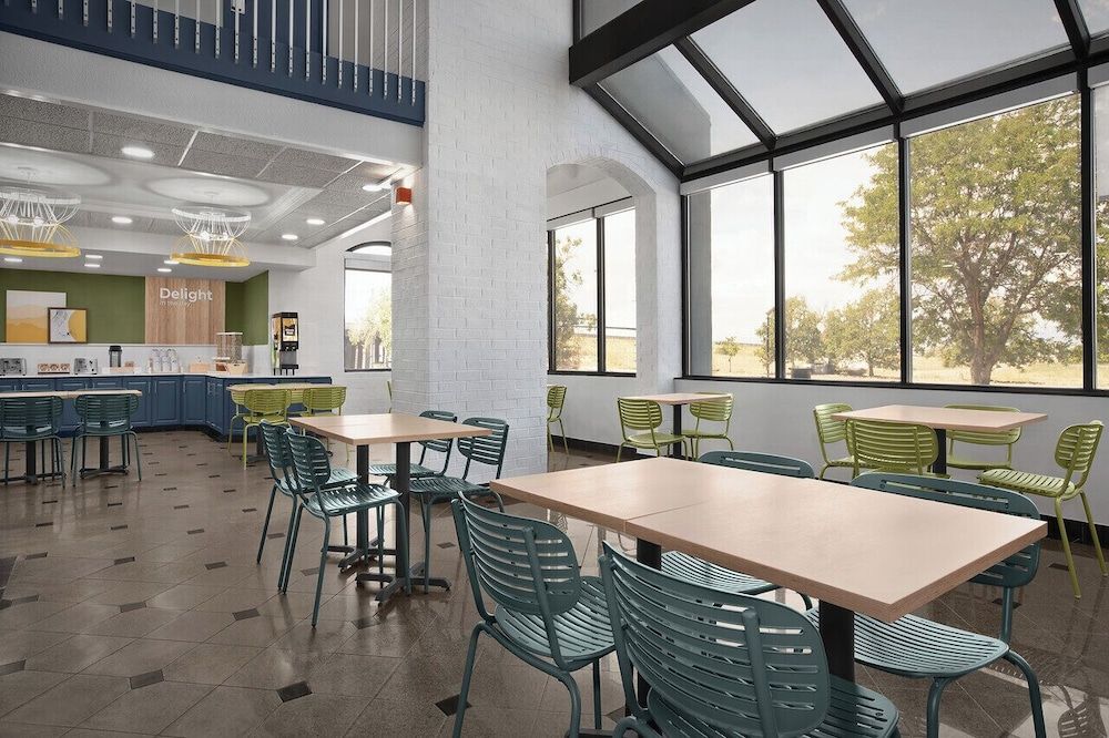 undefined Spark by Hilton Denver East I 70 9