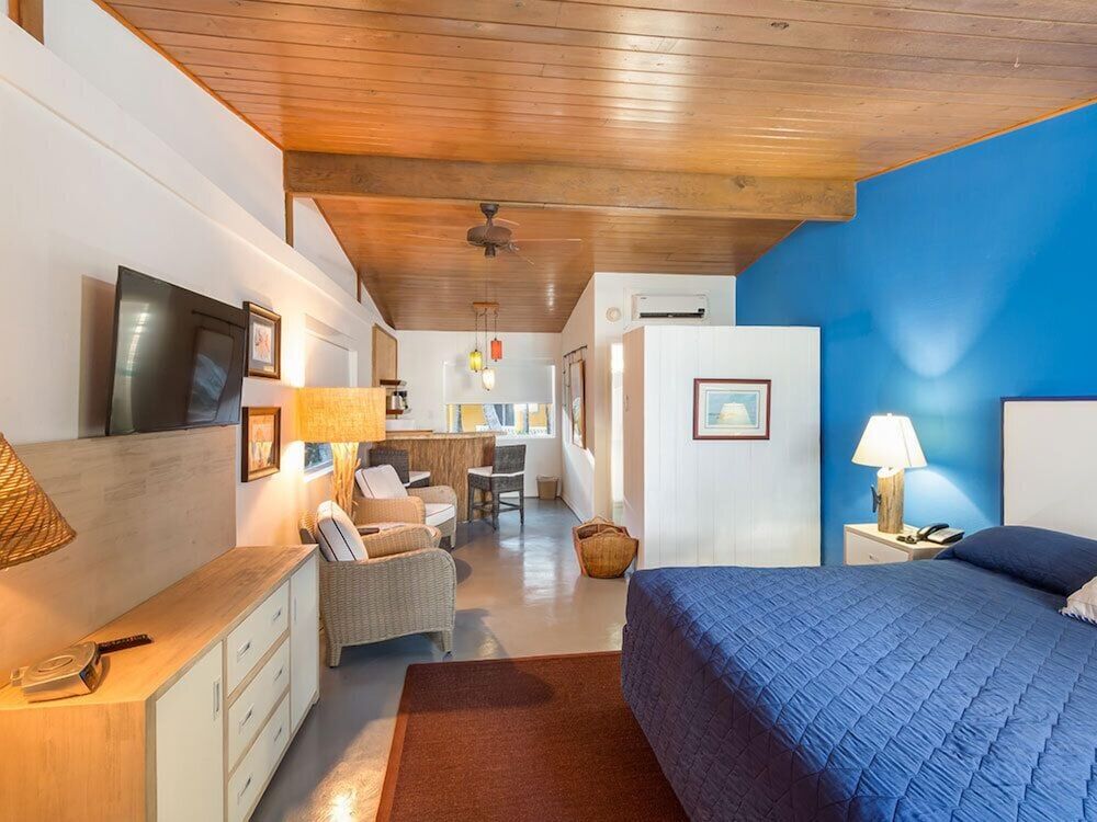 Bimini Big Game Club Resort & Marina Cottage, 1 King Bed