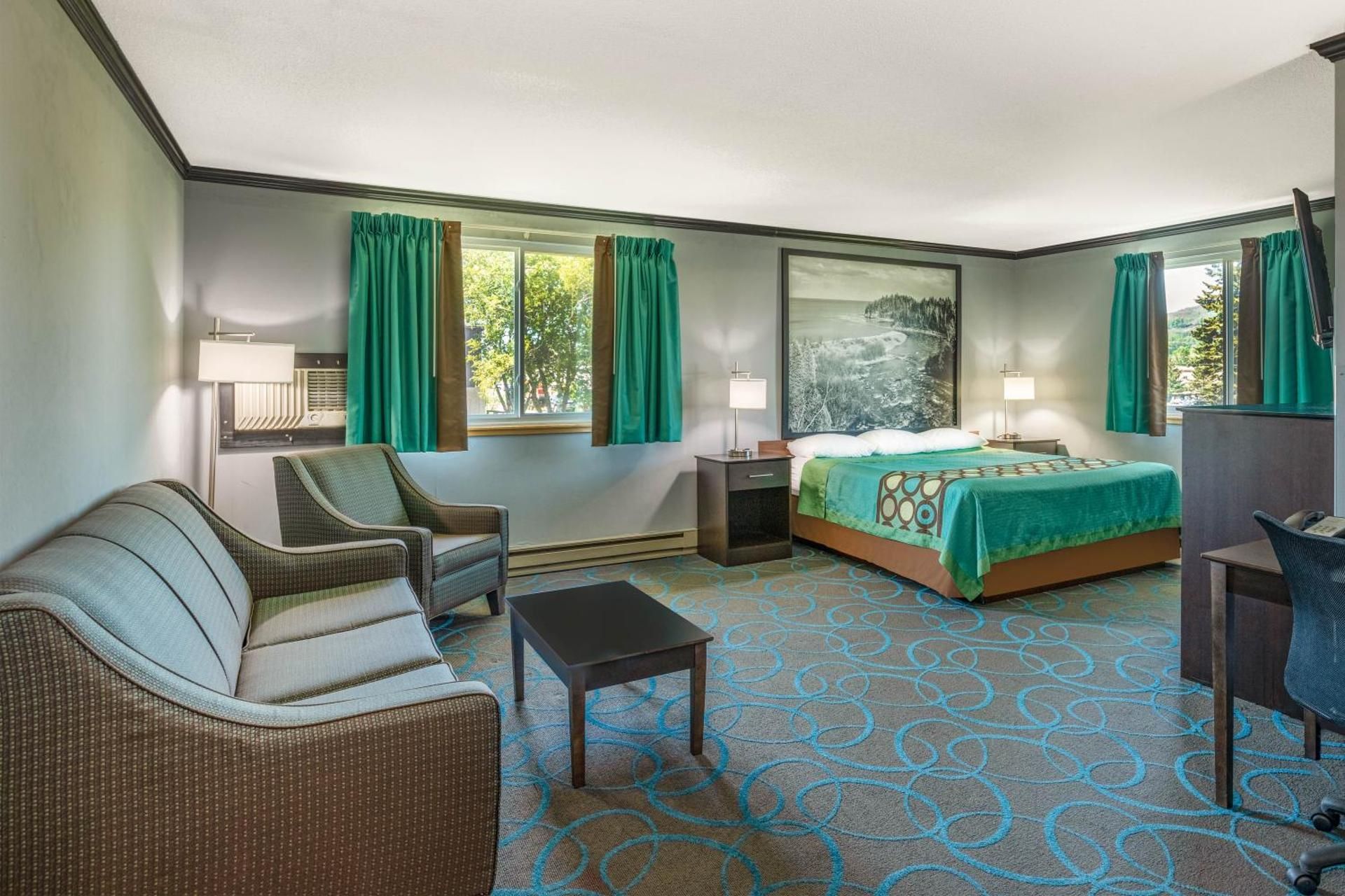 1 King Bed, Studio Suite, Non-Smoking