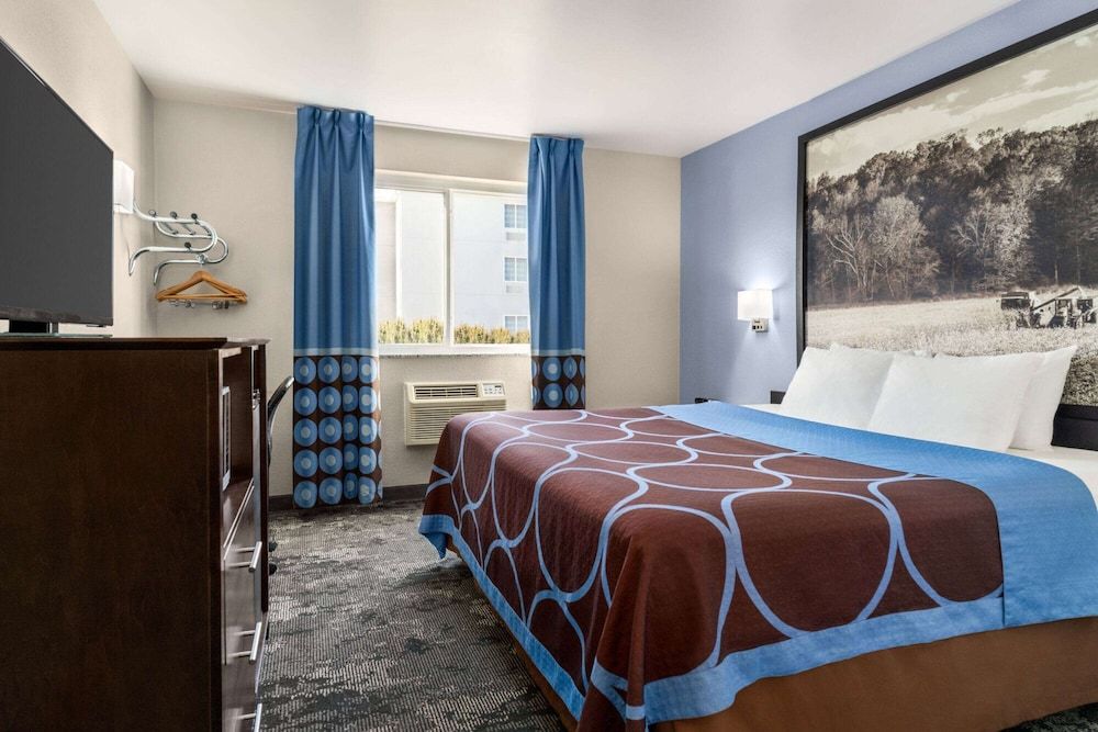 Room, 1 King Bed, Non Smoking
