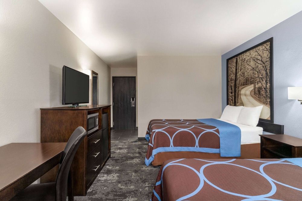 Room, 2 Queen Beds, Non Smoking