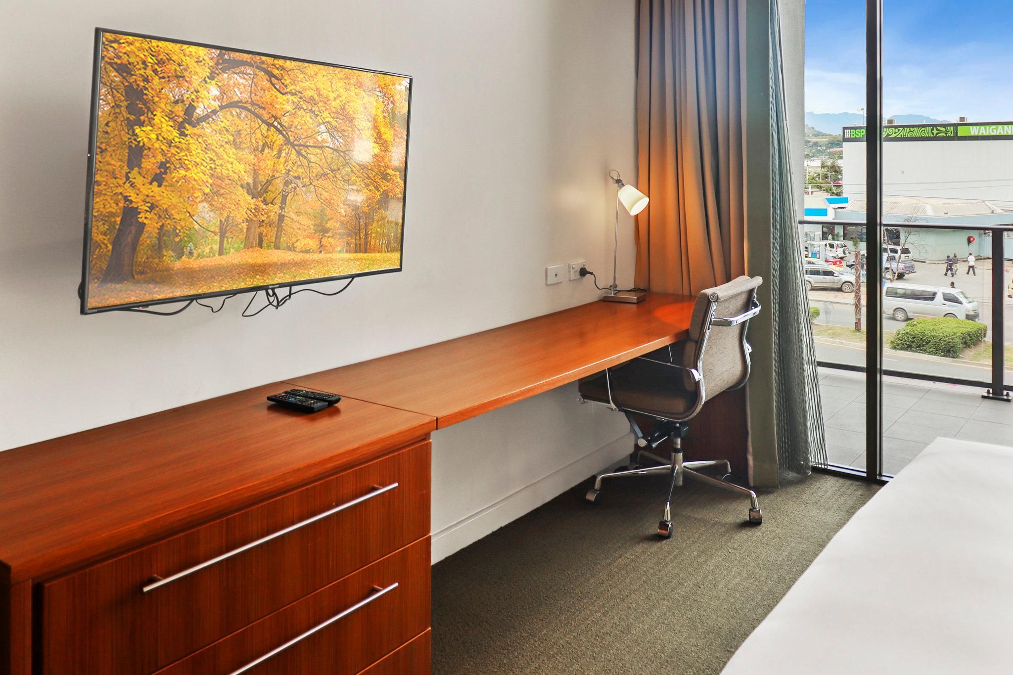 1 Bedroom Suite Non-Smoking