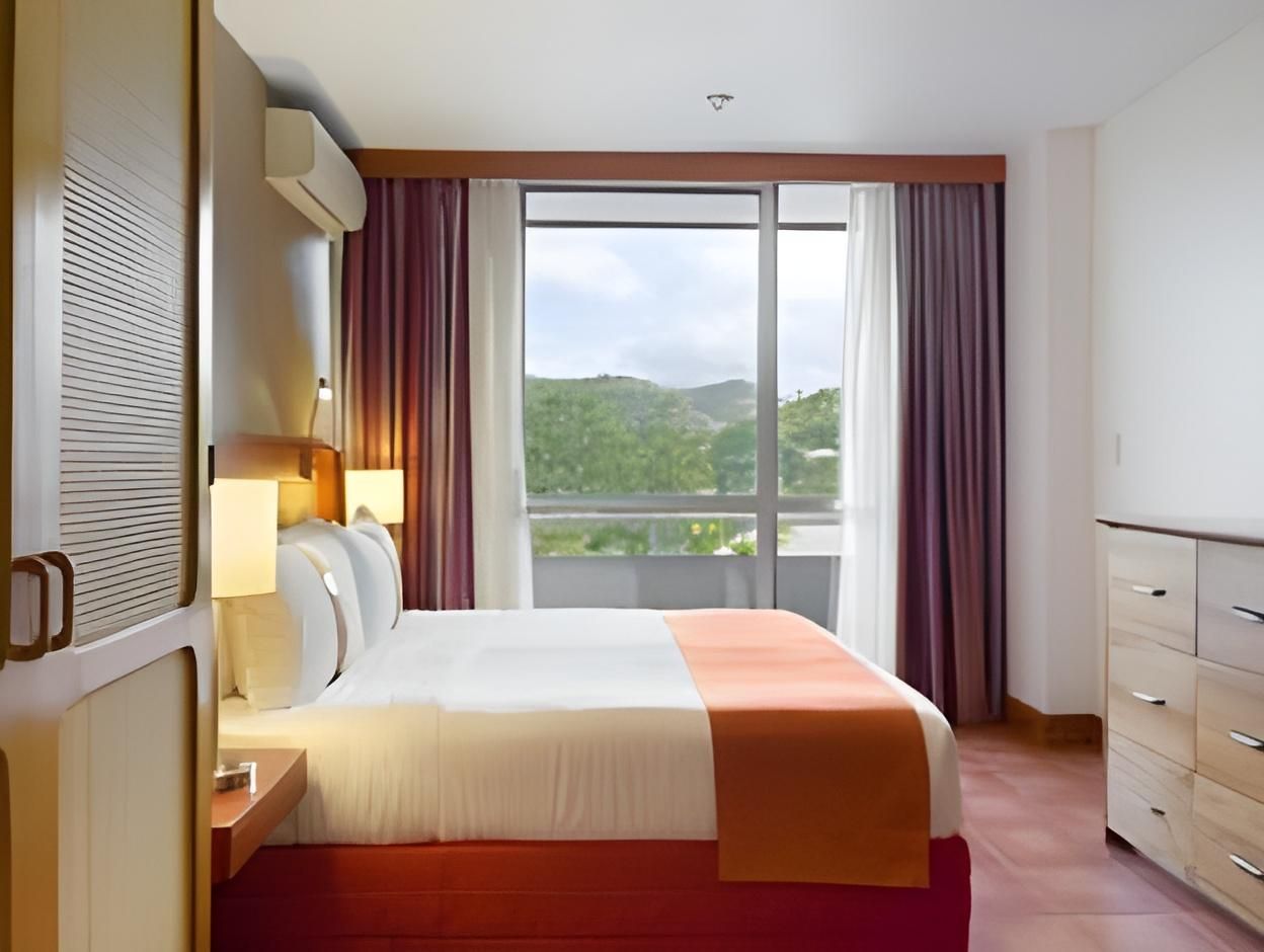 1 Double Bed Guest Room Smoking