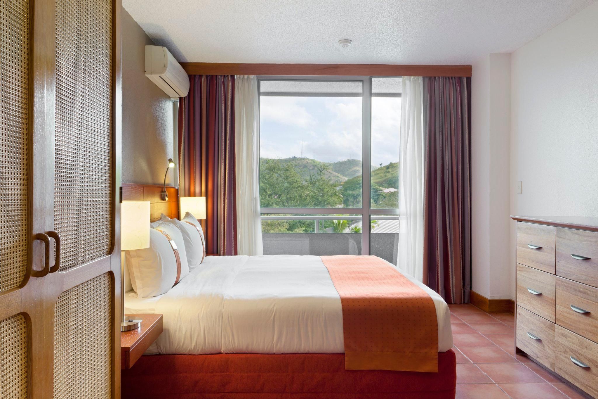 undefined Holiday Inn & Suites Port Moresby By IHG 7