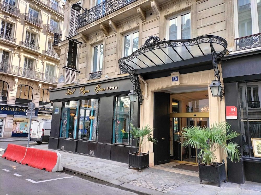 undefined Hotel Peyris Opera 9