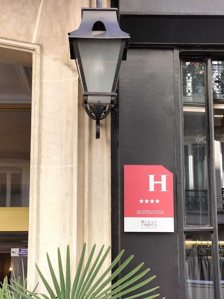 undefined Hotel Peyris Opera 10