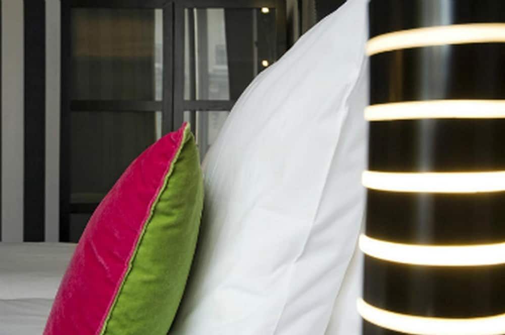 undefined Hotel Peyris Opera 5