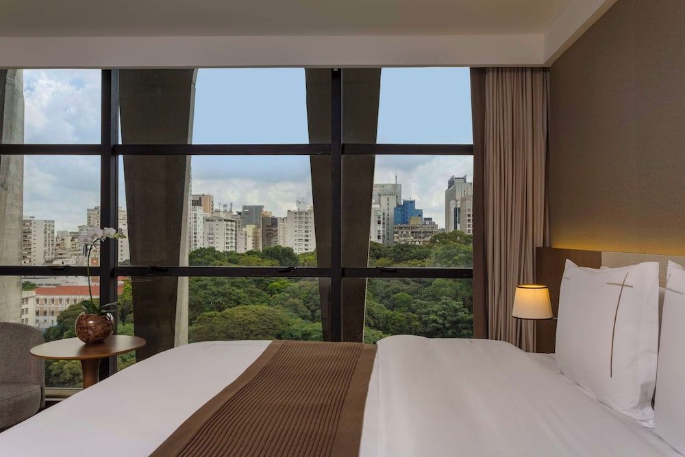 Deluxe Suite, Garden View