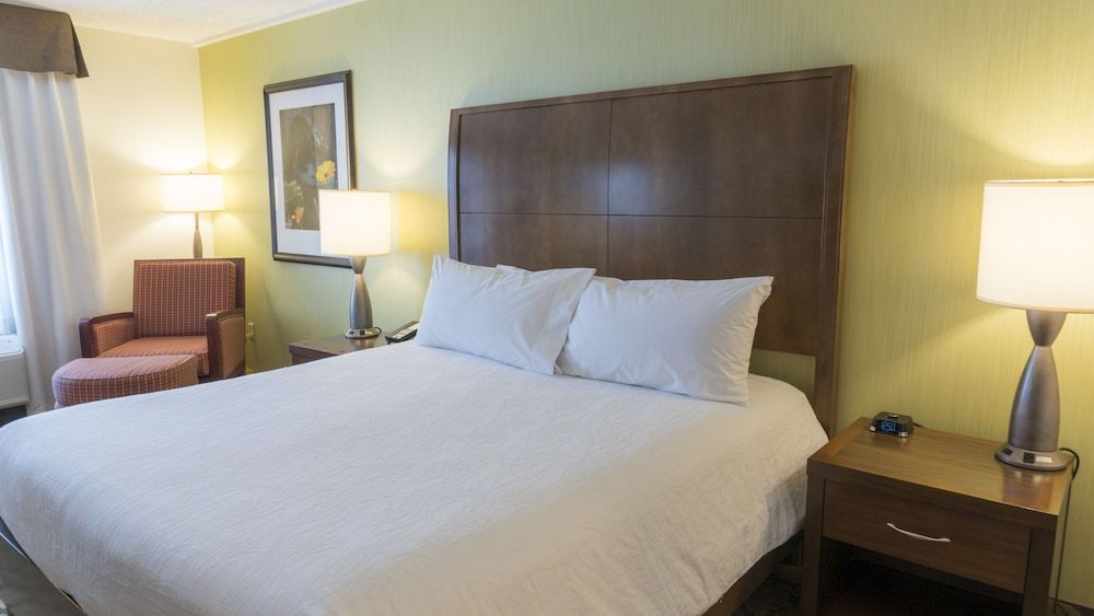 One King Bed