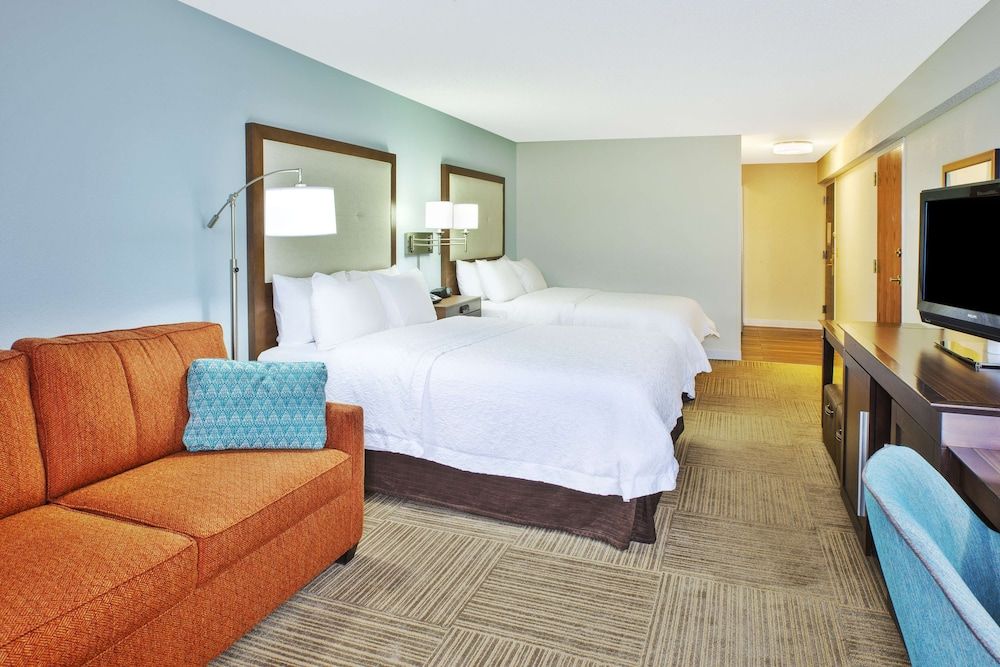 Room, 2 Queen Beds, Non Smoking