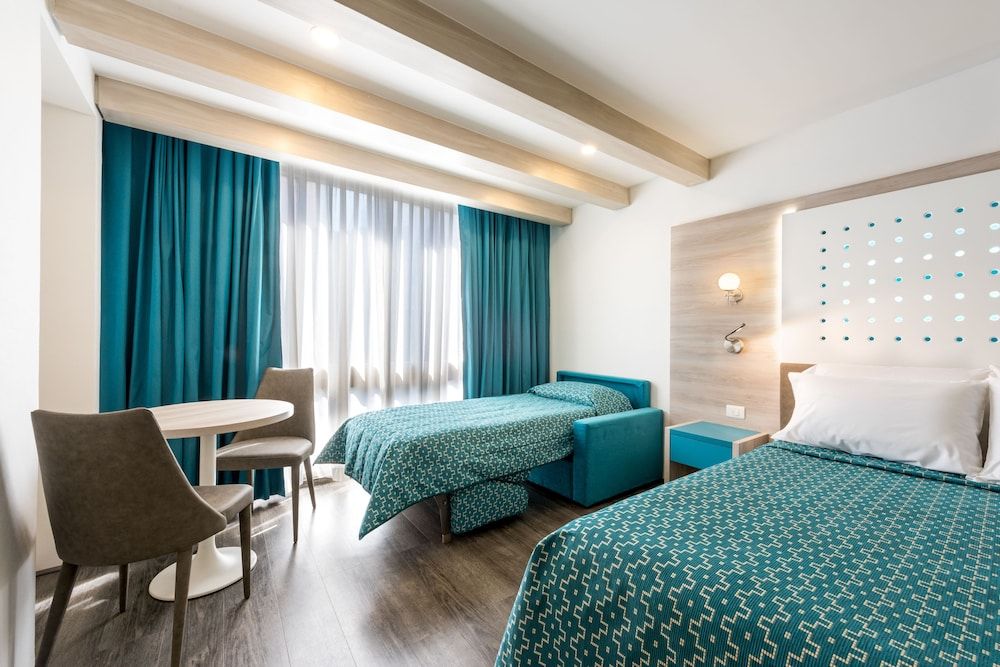 undefined Hotel Casa Blanca 2