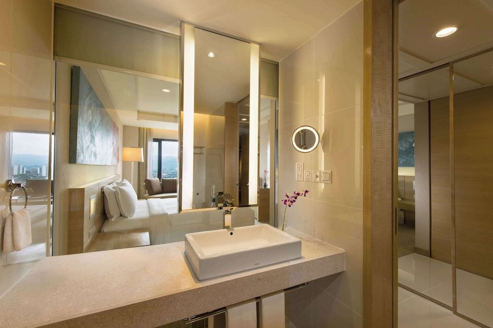 undefined DoubleTree by Hilton Hotel Kuala Lumpur 7