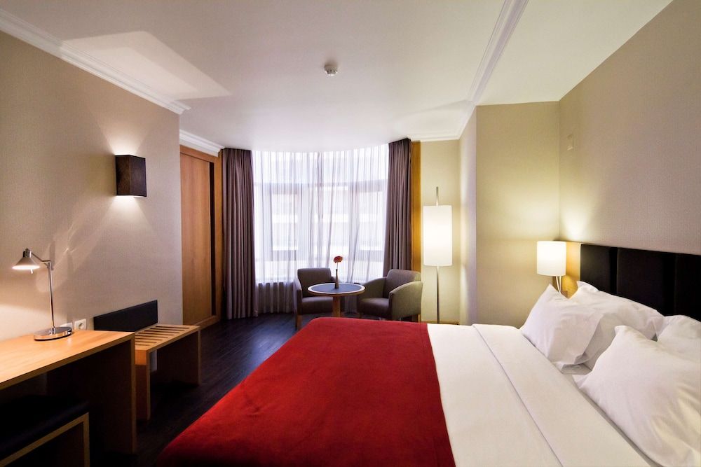 undefined SANA Reno Hotel 3