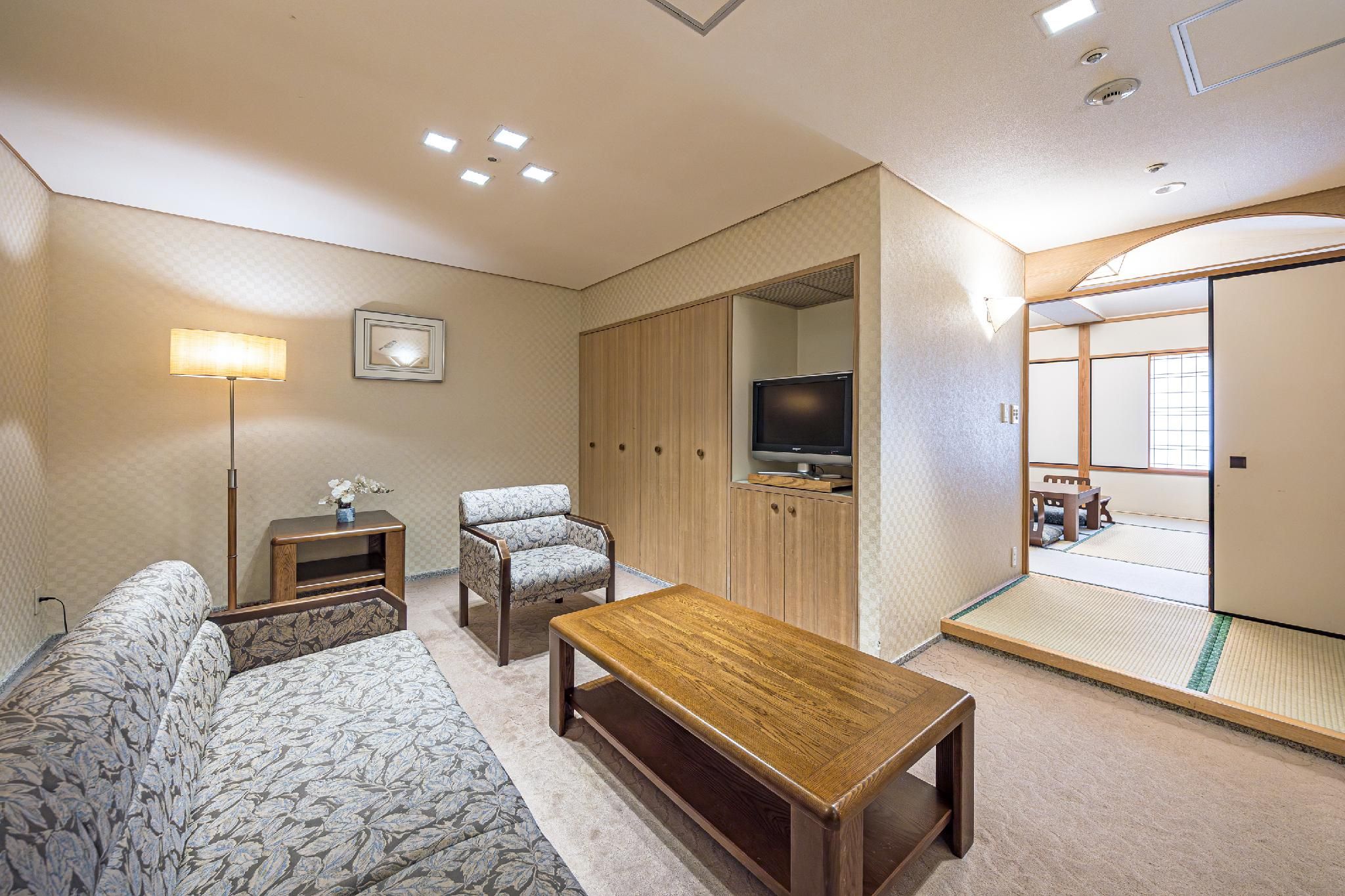 Japanese Style Suite - Non-Smoking