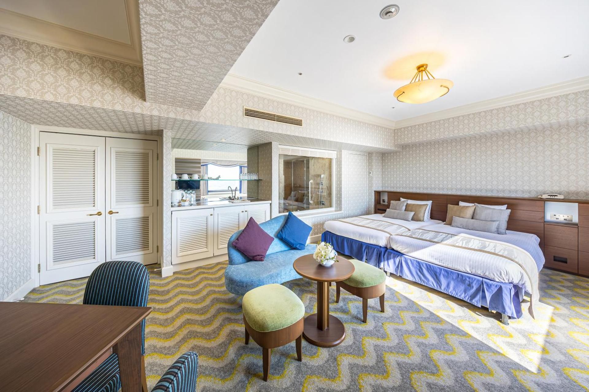 Short Stay - Check-in 18:00 / Check-out 12:00 - Junior Suite Room - Non-Smoking