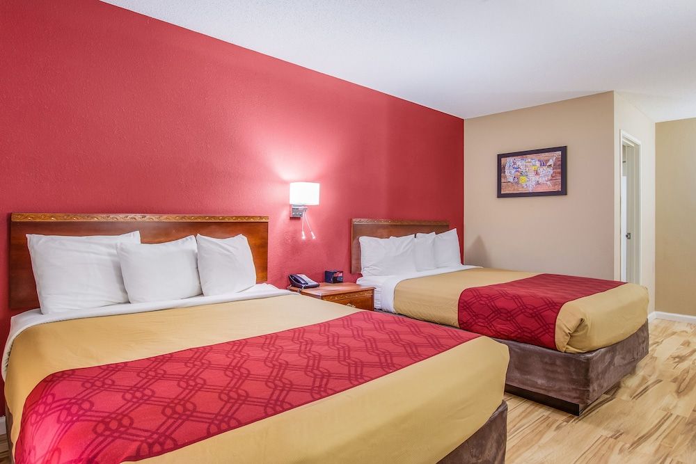 Standard Room, 2 Queen Beds, Non Smoking