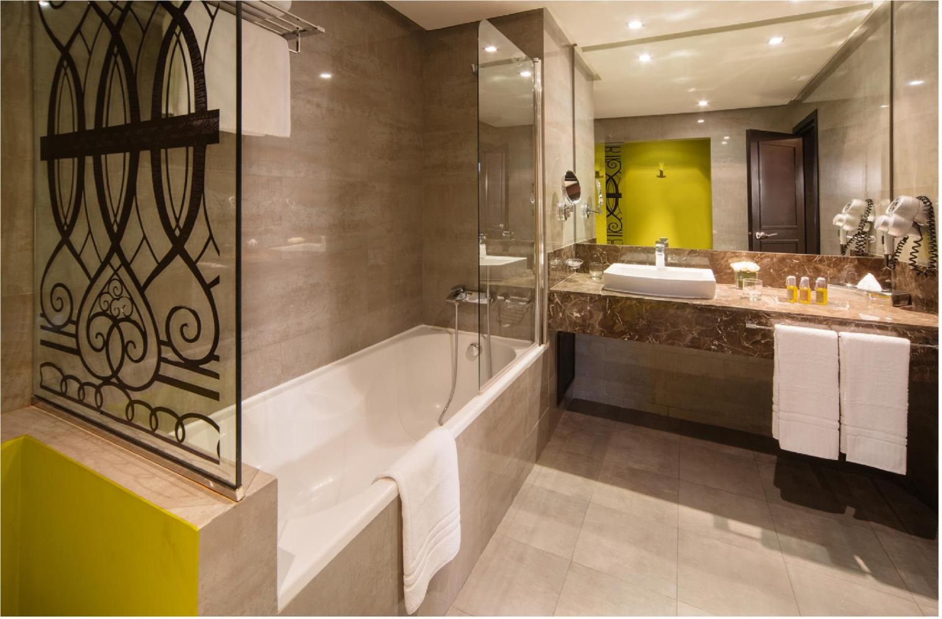 undefined Mövenpick Hotel Casablanca 4