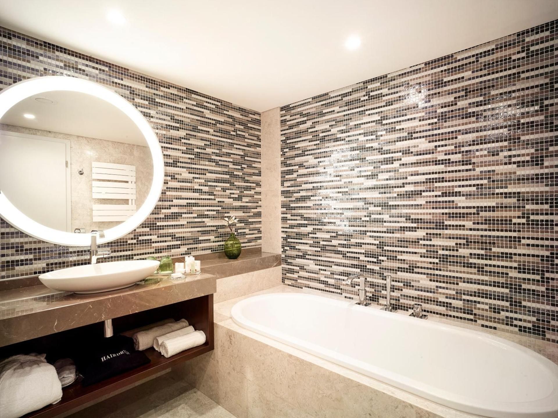 undefined Crowne Plaza Bucharest By IHG 5