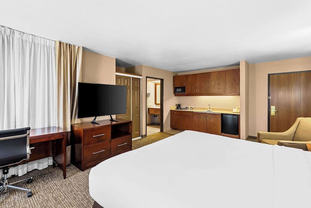 Standard Room, 1 King Bed, Non Smoking