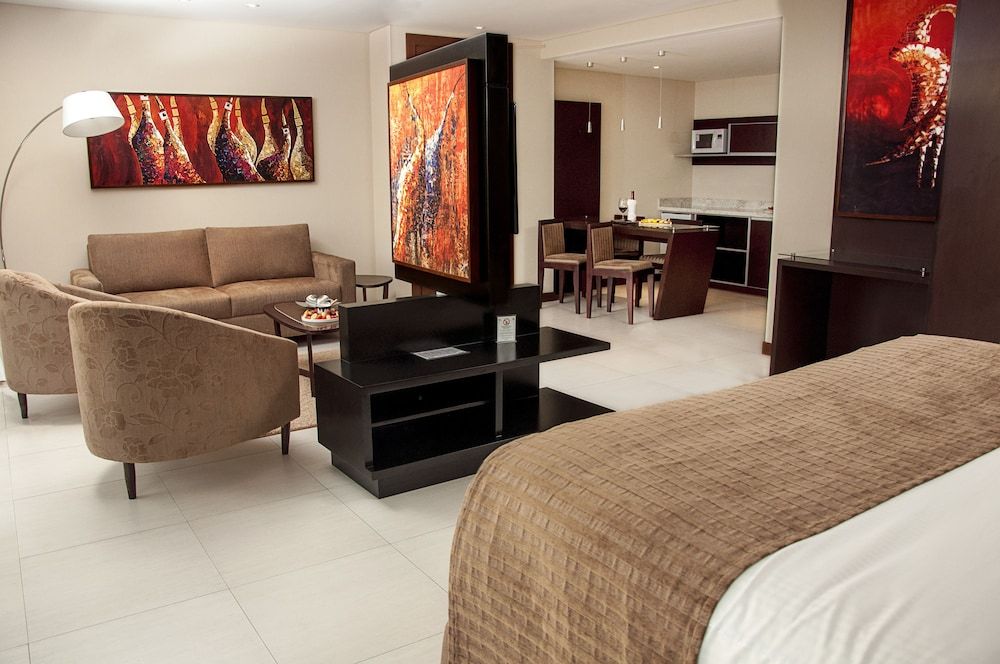 Premium Suite