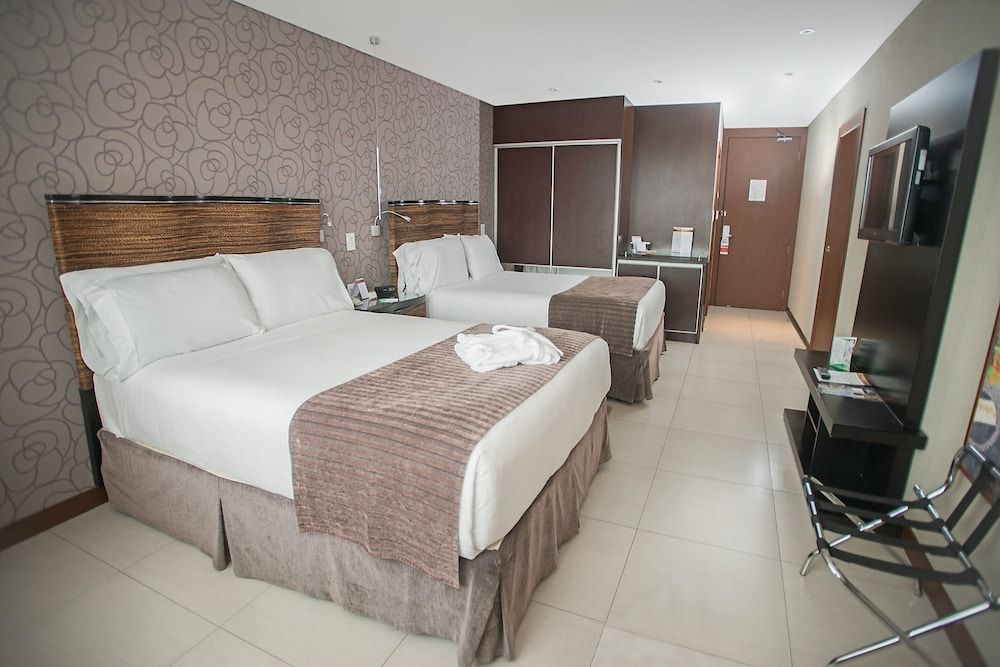Superior Room, 2 Queen Beds